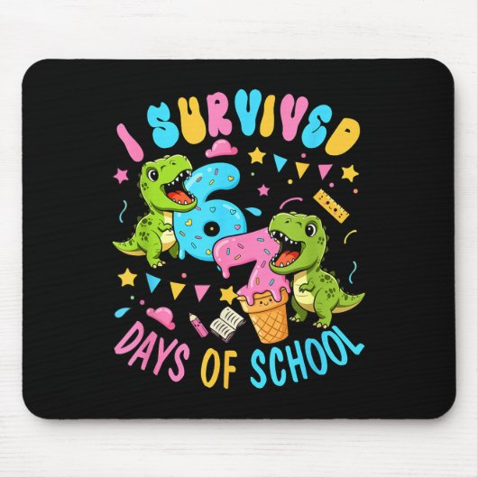 Survived 67 Days Of School T-rexes Funny Six Seven Muismat (Voorkant)