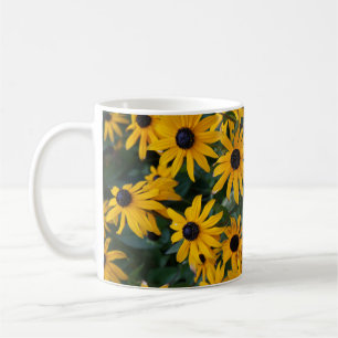 Susan Noir-eyed fleurit la tasse