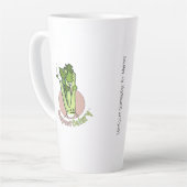 SuspectCelery™ Circle Celery Logo met Tagline Latte Mok (Linkerhoek)