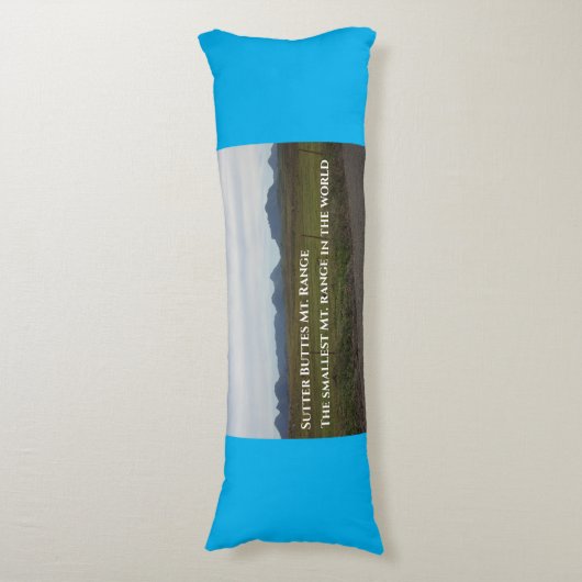 Sutter Buttes Mountain, het kleinste gebied ter we Lichaamskussen (Voorkant Verticaal)