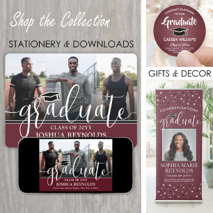 Modern Script Maroon en Wit 4 Foto Afstuderen Aankondiging