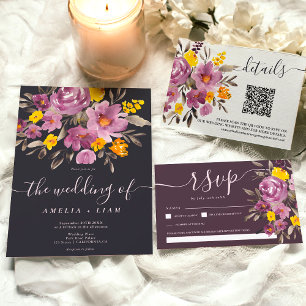 Élégant violet foncé mariage floral rsvp monogramm