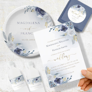 Invitation mariage ・ cadre bleu poussiéreux pour fleurs d'aqu