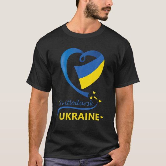 Svitlodarsk Ukraine National Flag Heart Emblem Cre T-shirt (Voorkant)