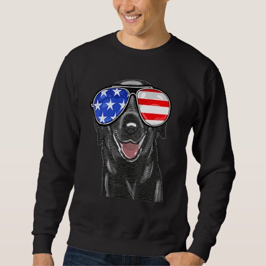 Sweatshirt 4 juillet Black Lab Dog Drapeau américain lunettes (Devant)