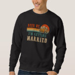 Sweatshirt Beer Me I'm Getting Married Men Groom Bachelor Par<br><div class="desc">Bière moi je me marie Hommes Groom Bachelor Party</div>