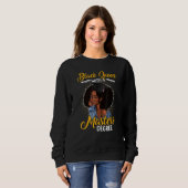 Sweatshirt Black Queen With A Masters Degree Melanin Girl (Devant entier)
