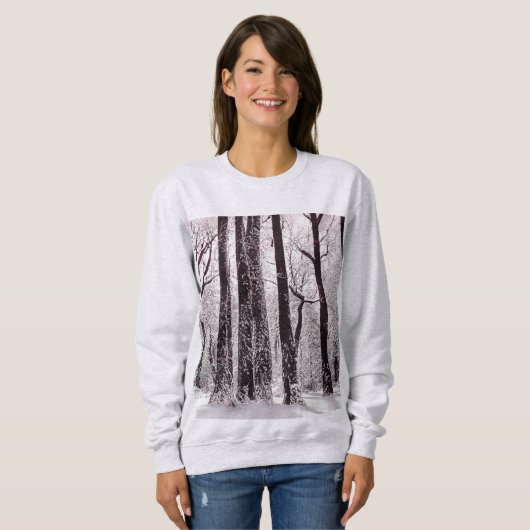 SWEATSHIRT BOIS FORESTIER NEIGE HIVER SCÉNARIO (Devant entier)