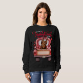 Sweatshirt Camion Rouge Joyeux Valentines Jour Doberman Pinsc (Devant entier)