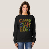 Sweatshirt Camp Staff 2022 Empreinte de léopard Hôte Conseill (Devant entier)