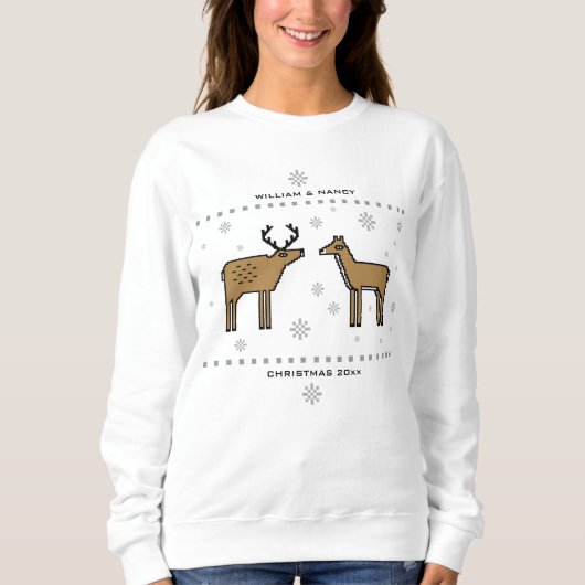 Sweatshirt Christmas Reindeer Couple Ajouter des noms et l'an (Devant)