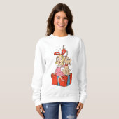Sweatshirt Cindy Lou Who and Max on a Present (Devant entier)