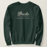 Sweatshirt Correspondance de mariée verte et beige Bacheloret<br><div class="desc">Choisissez votre tenue de folie — t-shirt, tee-shirt surdimensionné pour un couvre-maillot de bain ou chemise de sommeil, sweatshirt ou sweat - shirt à capuche. Associez-le à des sacs fourre-tout verts et beiges esthétiques Old Money, des tondeuses et des serviettes de plage. Que ce soit pour le brunch, la danse...</div>