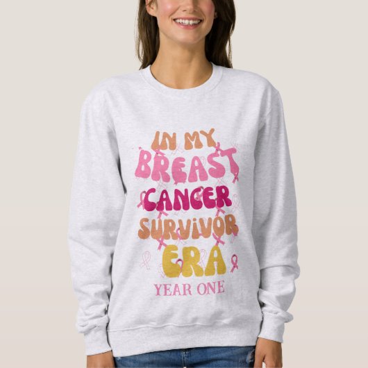 Sweatshirt Dans mon ère de survivant du cancer du sein, survi (Devant)