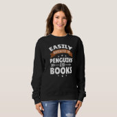Sweatshirt Easily Distracted By Penguins & Books Birds (Devant entier)