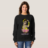 Sweatshirt Endometriose Guerrier Arme Incassable Tatouage Str (Devant entier)