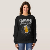 Sweatshirt Farmer Powered By Beer Farming Agriculture Tractor (Devant entier)
