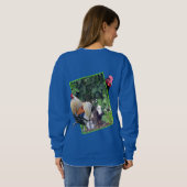Sweatshirt **"Fowl Play : Cachet de poulet en 3D"** (Dos entier)