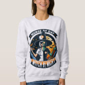 Sweatshirt Funny T-shirt infirmière d'Halloween (Devant)
