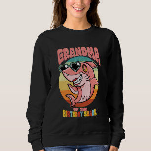Sweatshirt Grand-mère du gamin d'anniversaire Fête de requin