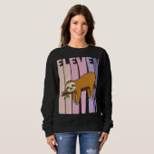 Sweatshirt Gravité Disney Channel | Falls Waddles the Sloth (Devant entier)