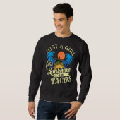 Sweatshirt Juste Une Fille Qui Aime Le Soleil Et Les Tacos (Devant entier)