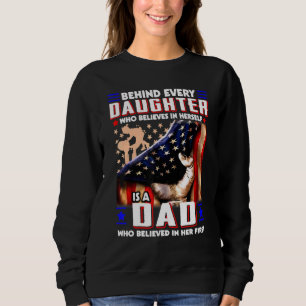 Sweatshirt Le Drapeau Américain Derrière Chaque Fille Est Un