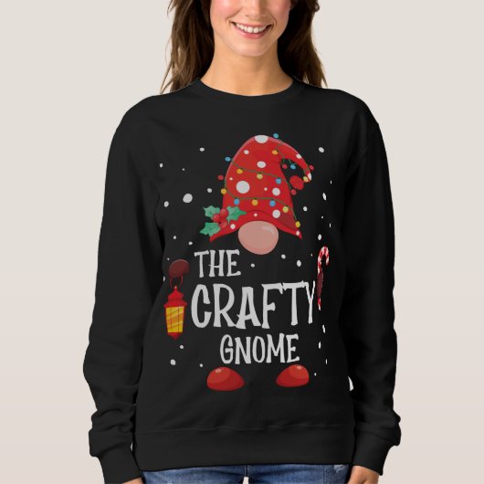 Sweatshirt Le Gnome Crafty Matching Famille Noël Gnome P (Devant)