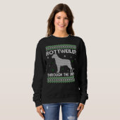 Sweatshirt Le Rottweiler de Noël à travers la neige (Devant entier)