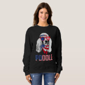 Sweatshirt Lunettes de soleil de chien de caniche 4 juillet d (Devant entier)