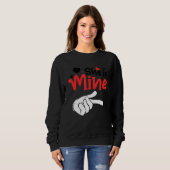 Sweatshirt Men She is Mine Matching Couples Valentine Day Cos (Devant entier)