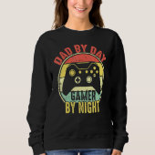 Sweatshirt Mens Papa By Day Gamer By Night Nerdy Père Vidéo (Devant)