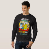 Sweatshirt Mens Première Fête des pères Bière Bébé Bouteille (Devant entier)