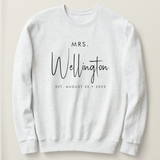 Sweatshirt Mme Black Script Nom personnalisé Mariée nouvellem (Design devant)