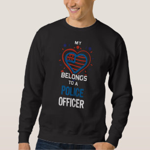 Sweatshirt Mon Coeur Appartient À Un Policier Qui Respecte La
