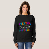 Sweatshirt Rd Tout Le Monde Différent Autisme Spécia (Devant entier)