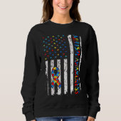 Sweatshirt Ruban de sensibilisation à l'autisme Drapeau améri (Devant)