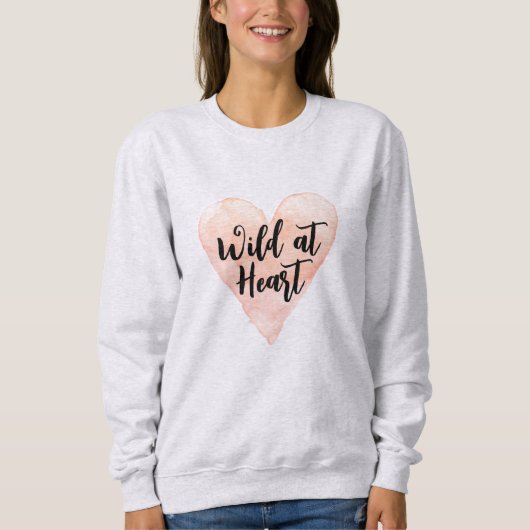 Sweatshirt Sauvage au coeur mignon pull gris cendré pour les  (Devant)