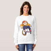 Sweatshirt Singe comme patineur avec skateboard (Devant entier)