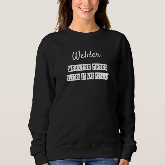 Sweatshirt Soudure Portant Des Masques Avant Elle (Devant)