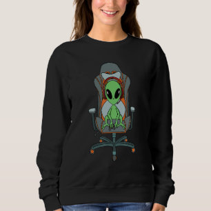 Sweatshirt Streamer Alien Gamer Gaming Chair Live Streamer