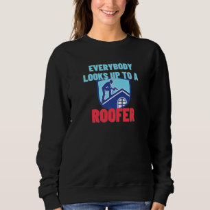 Sweatshirt Tout Le Monde Regarde Vers Un Toit De Toit De Toit