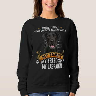 Sweatshirt Trois choses que vous ne manquez pas avec Black La