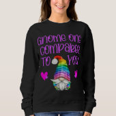 Sweatshirt Valentine Gnomes gnome one comparée à vous (Devant)