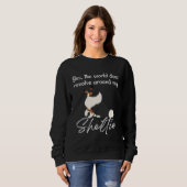 Sweatshirt World Revolves Around TRI Sheltie Cute Sheltie Mom (Devant entier)