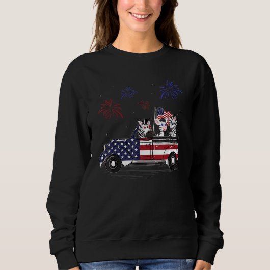 Sweatshirt Zebra Riding Camion Drapeau Américain Feu d'artifi (Devant)