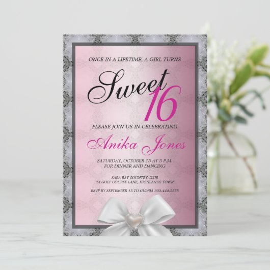 Sweet 16 anniversaire invitation (Debout devant)