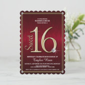 Sweet 16 Rouge/Or Metallic Look Party Invitations (Debout devant)