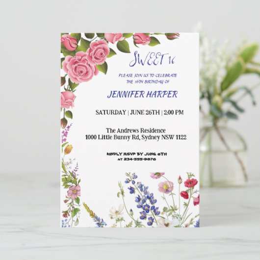 Sweet 16 Verjaardag Uitnodiging met Roze Rozen en  (Staand voorkant)