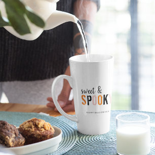Sweet and Spooky Halloween Latte Mok   Schattigee 